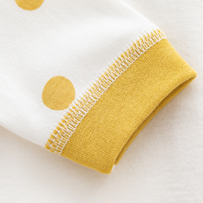 Newborn Pyjamas set (0 - 6 months)